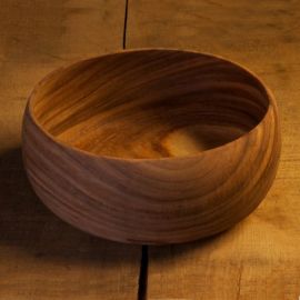 Suppenschale aus Holz