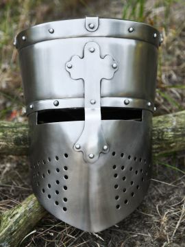 Helm der Kreuzfahrer