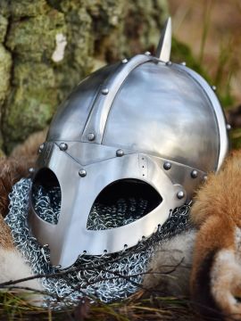 Wikinger Brillenhelm mit Kettenbrünne