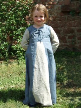 Kinderkleid "Sophia" 146/152