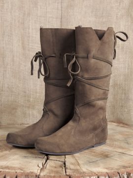 Hohe Stiefel aus Wildleder braun 46