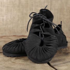 Bundschuhe mit fester Sohle schwarz