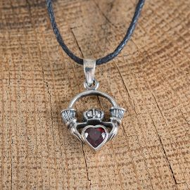 Kette Claddagh mit Zirkonia