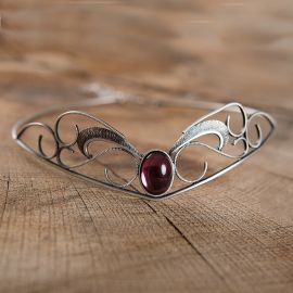 Diadem mit lila Schmuckstein
