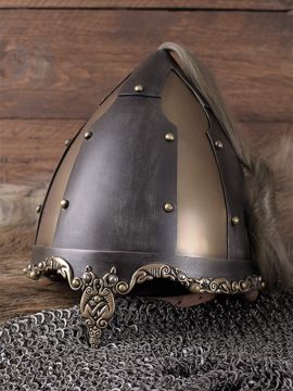 Rus Helm mit Pferdehaarbusch