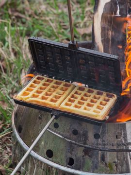 Waffeleisen aus Gusseisen lang