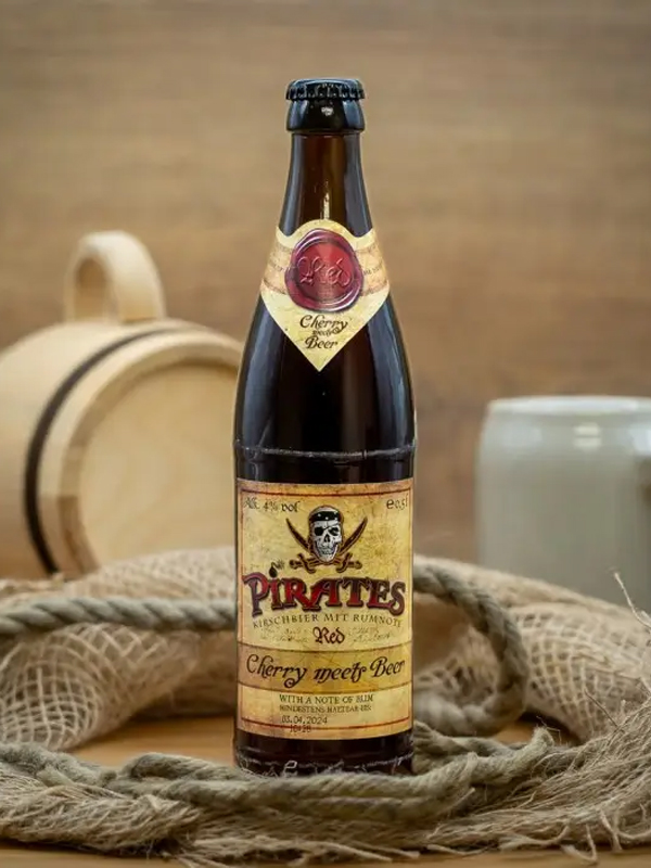 Pirates - Kirschbier mit Rumaroma