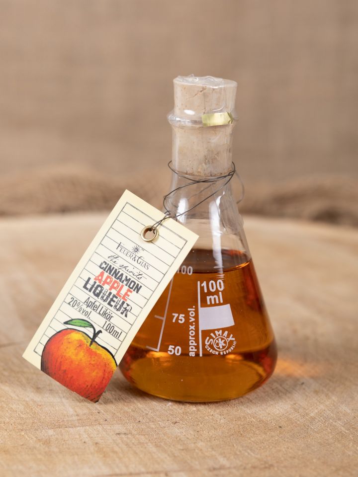 Cinnamon Apple Liqueur