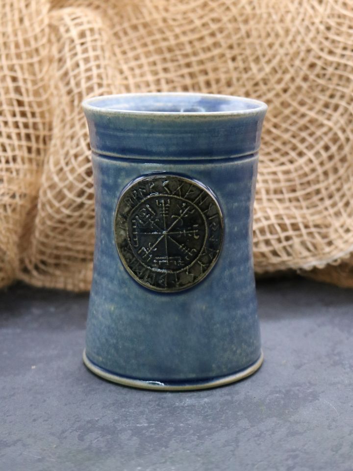 Keramikbecher mit Vegvísir graublau