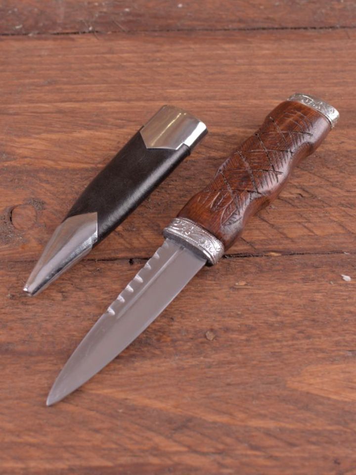 Sgian Dubh mit Scheide