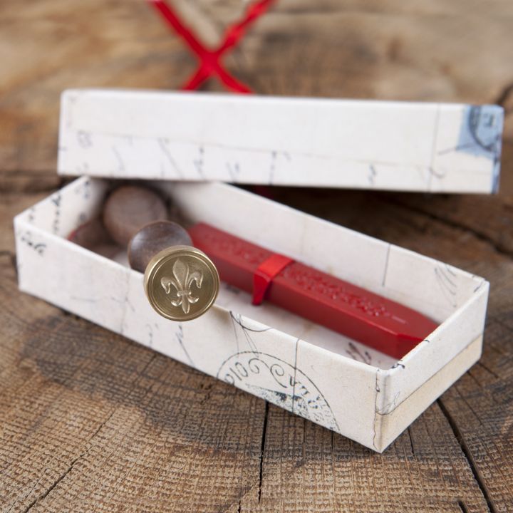 Siegel mit Siegellack - Geschenkbox Blatt mit Feder