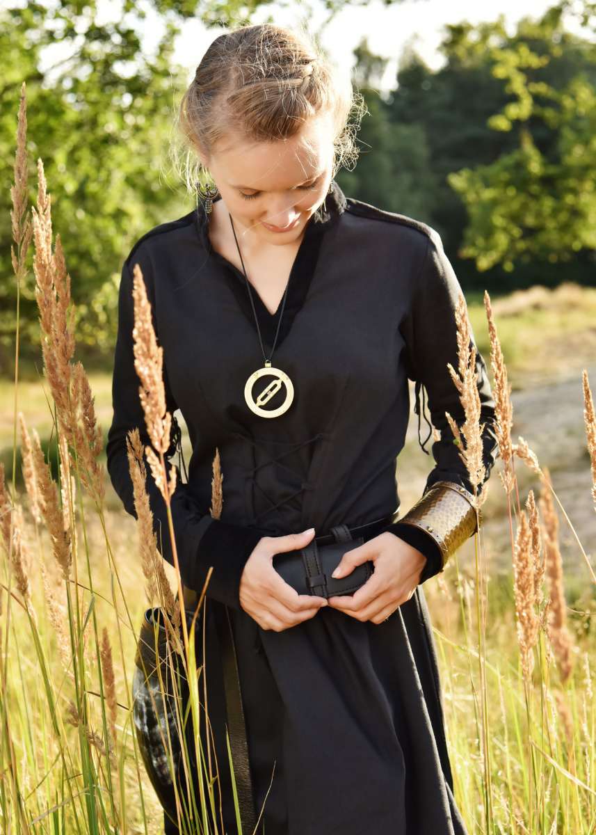Mittelalterkleid schwarz mit Meira Samt-Details
