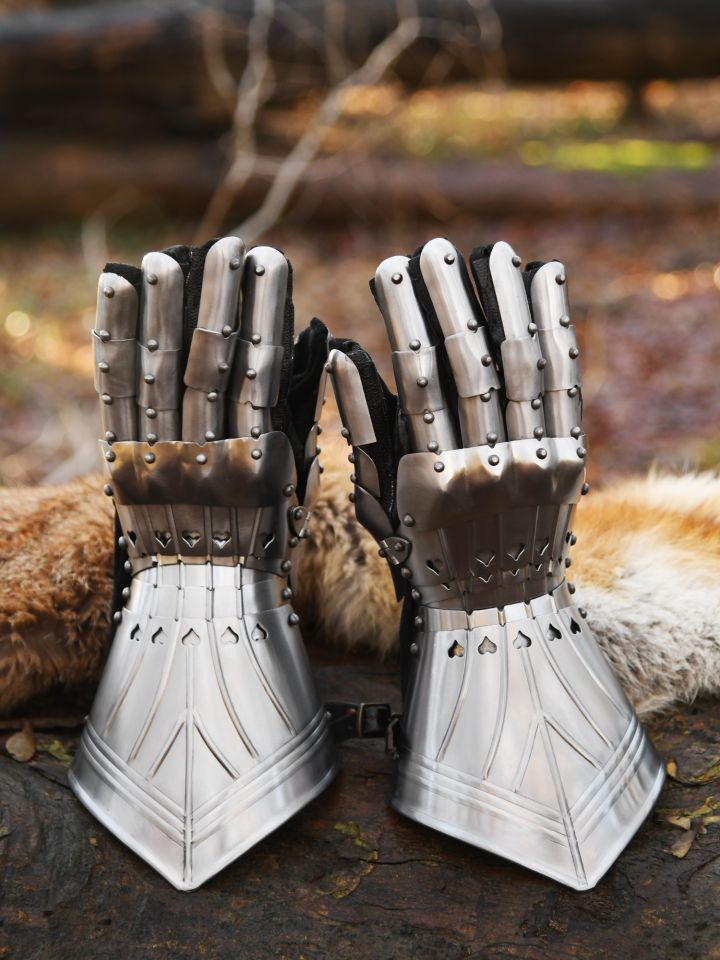 Gotische Panzerhandschuhe 2