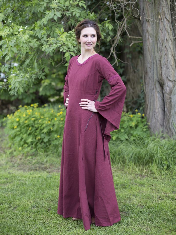 Kleid Lenora mit Trompetenärmeln rot 2