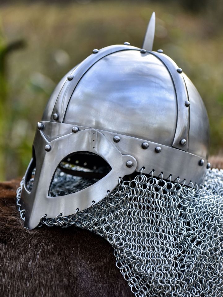 Wikinger Brillenhelm mit Kettenbrünne 2