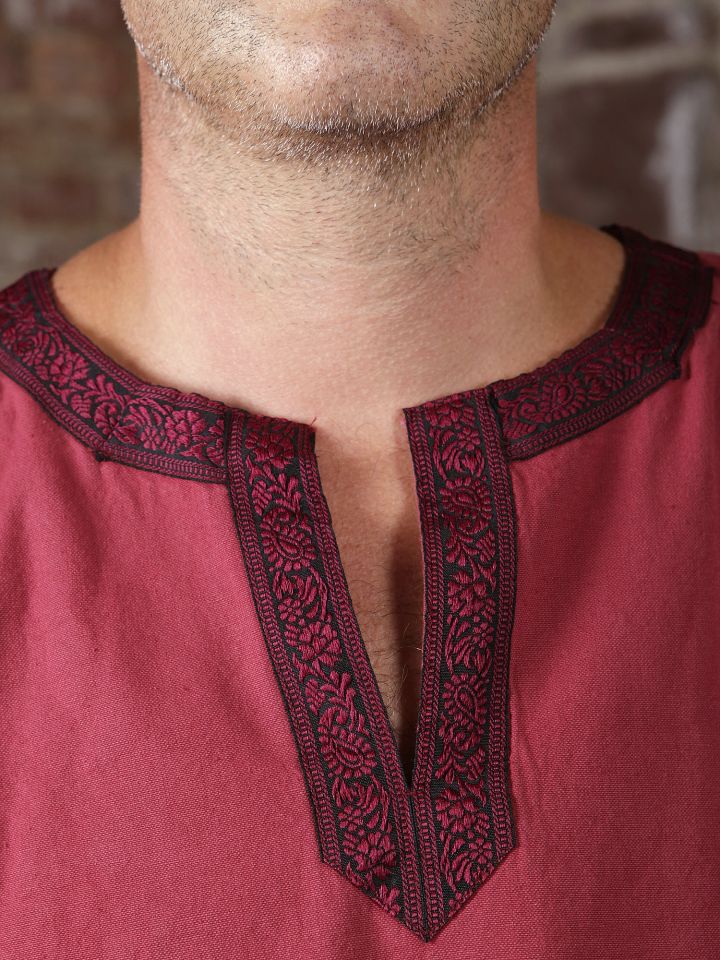 Tunika mit Bordüre rot 2