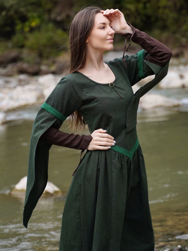 Elbenkleid grün 2