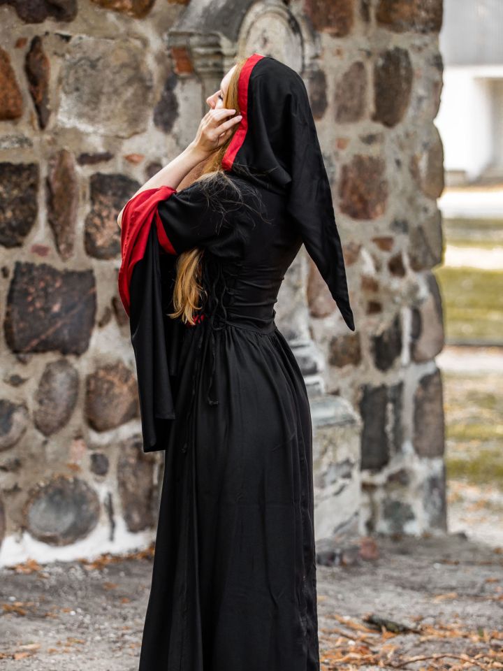 Kapuzenkleid aus Viskose schwarz-rot 2