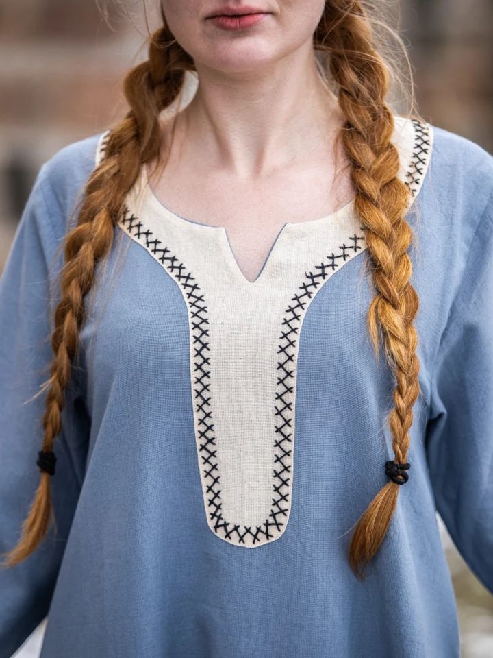 Wikingerkleid Freya taubenblau 2