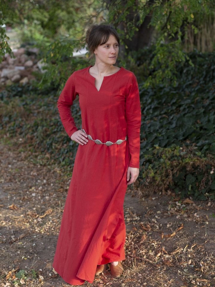 Schlichtes Unterkleid rot 2