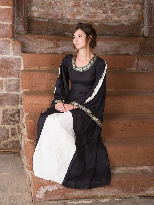 Edles Kleid mit Bordüre schwarz-natur 2