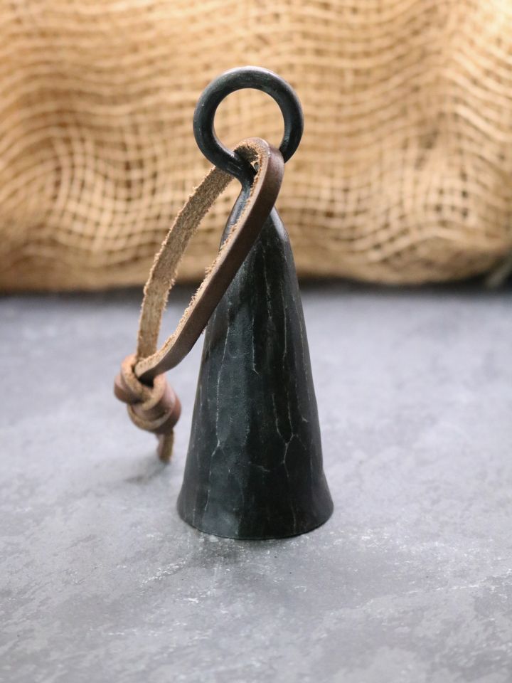 Geschmiedete Mittelalter-Glocke aus Eisen 2