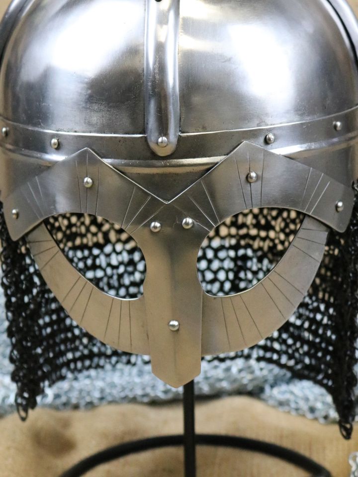 Gjermundbu-Helm, Wikinger Brillenhelm mit Kettenbrünne 2