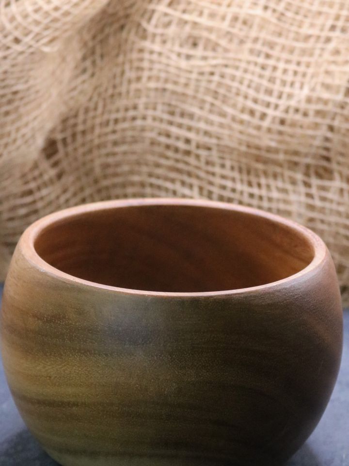 Holzschale aus Akazienholz 15 cm 2
