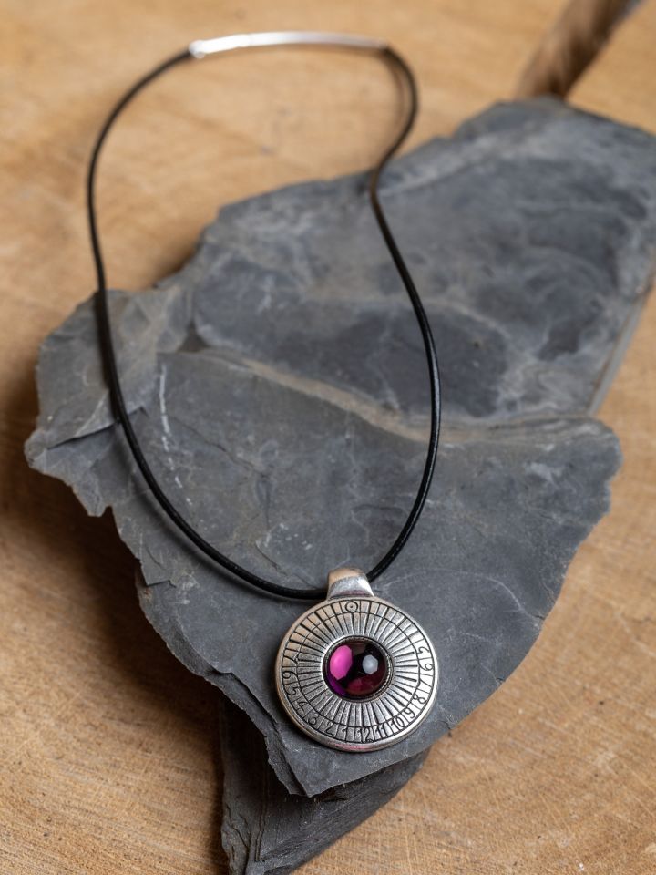 Sonnenuhr Sirius amethyst 2