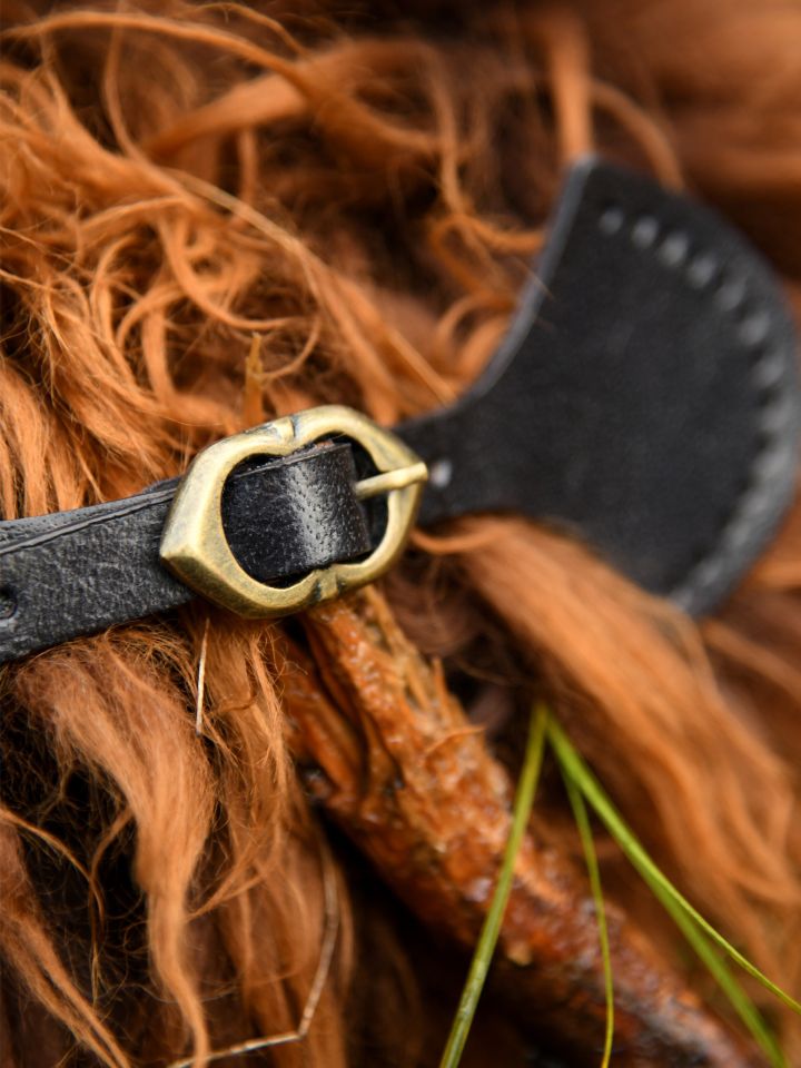 Mantelschließe aus Leder schwarz 2