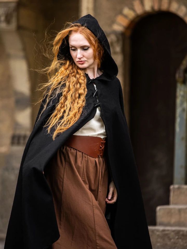 Cape mit langen Knöpfen schwarz 2