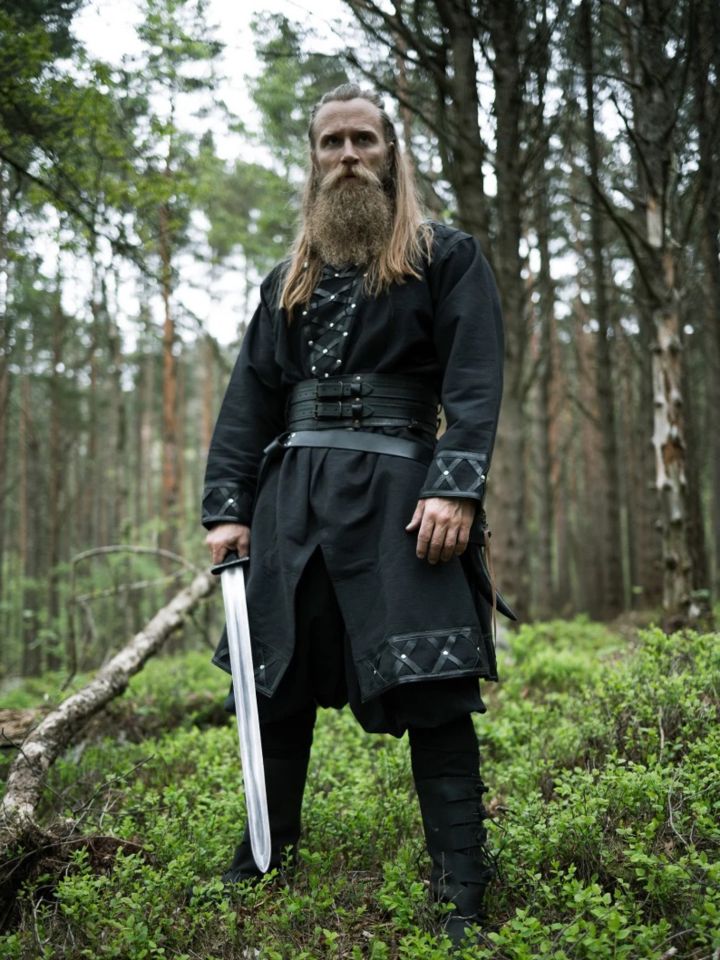 Wikingertunika Erik schwarz 2