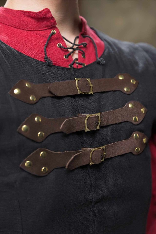 Warhammer Armoury Imperial Doublet Typ A schwarz 3