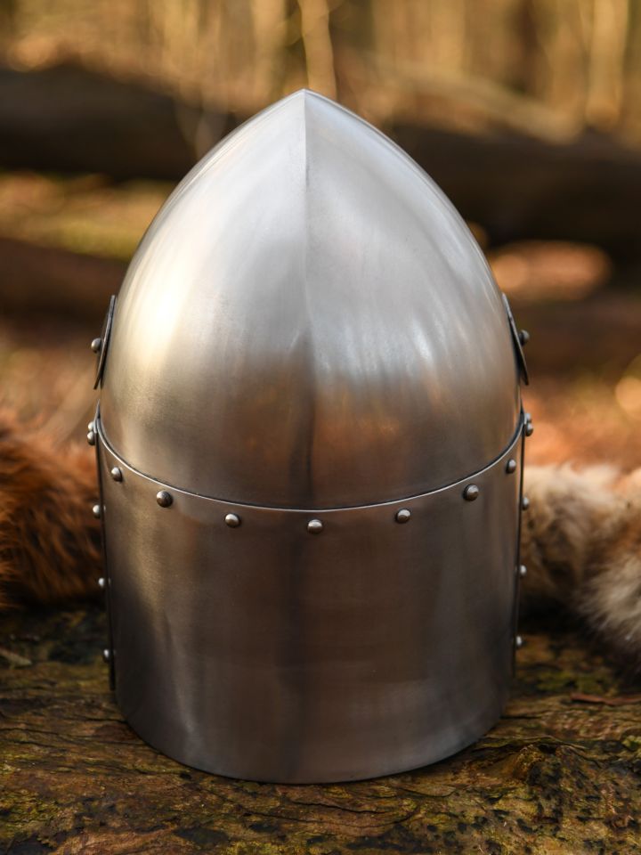 Topfhelm mit klappbarem Visier poliert 3