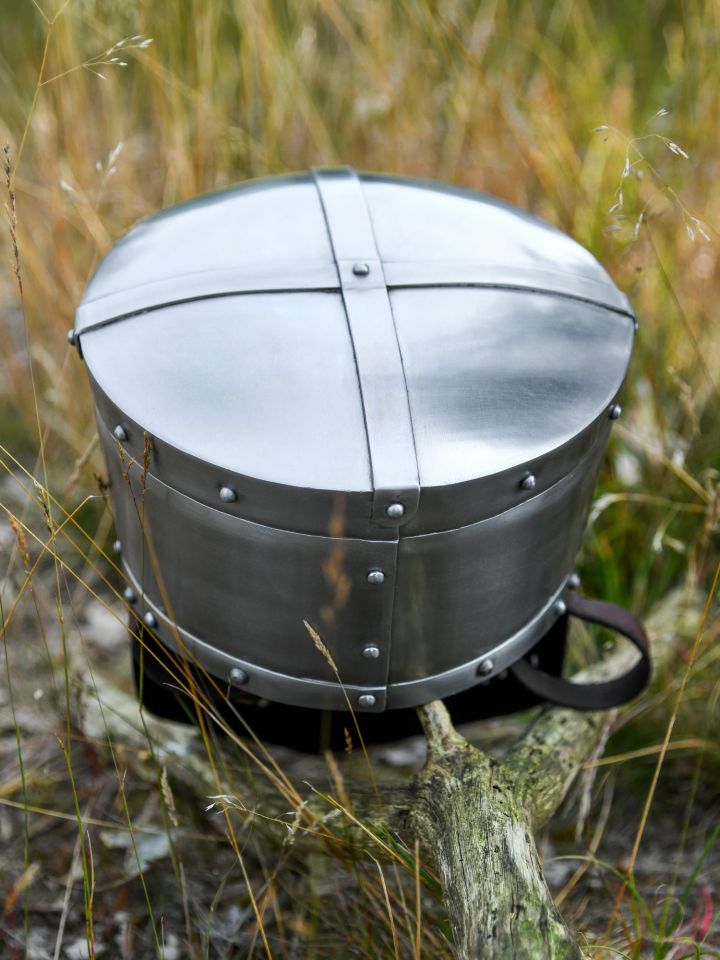 Helm der Kreuzfahrer 3