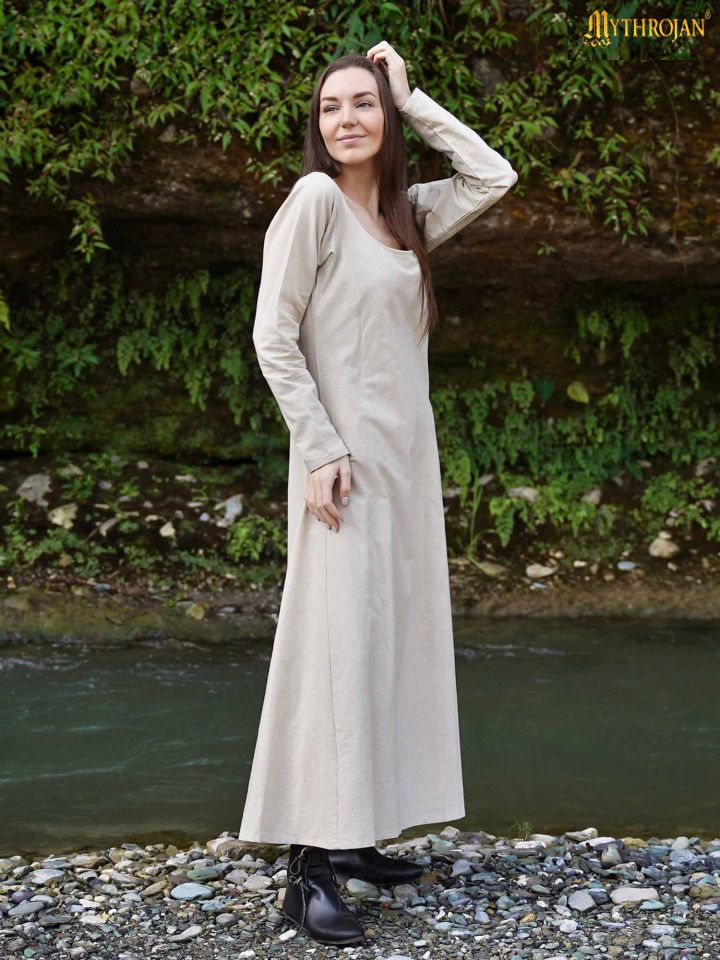 Unterkleid Astrid natur 3