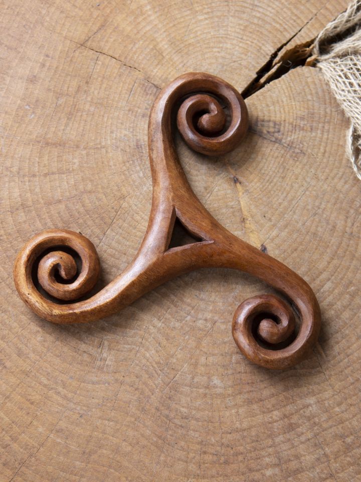 Holz-Wandschmuck Keltische Triskele 3