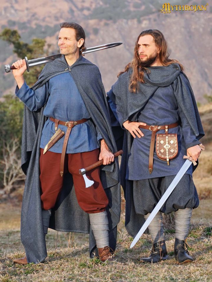 Wikinger-Umhang Alaric blau 4