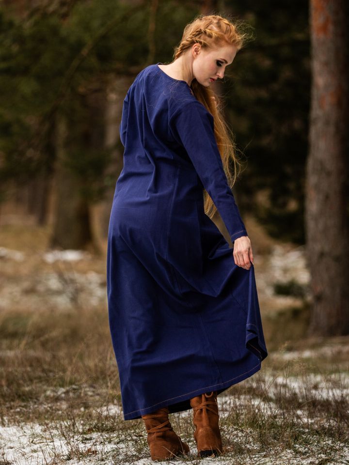 Wikingerkleid Aslaug blau 4
