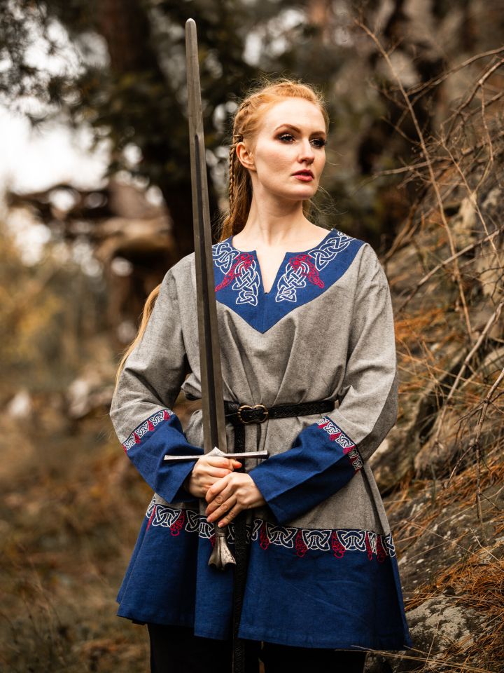 Wikingertunika Freydis Grau Unisex 4