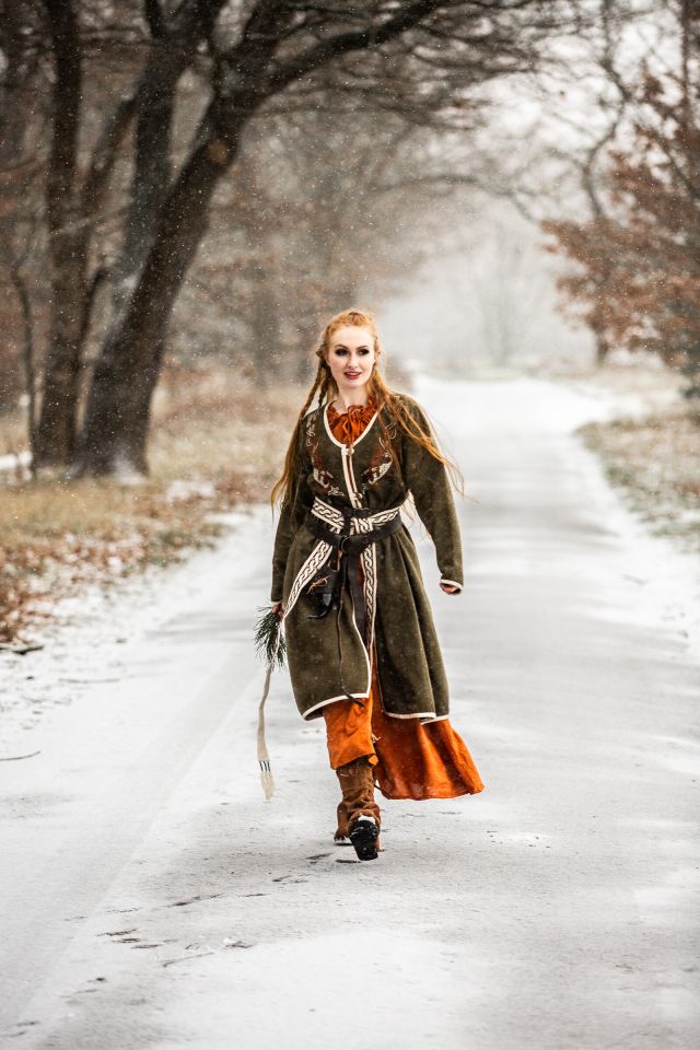 Wikinger Birka Mantel Skadi Sand XXXL 4