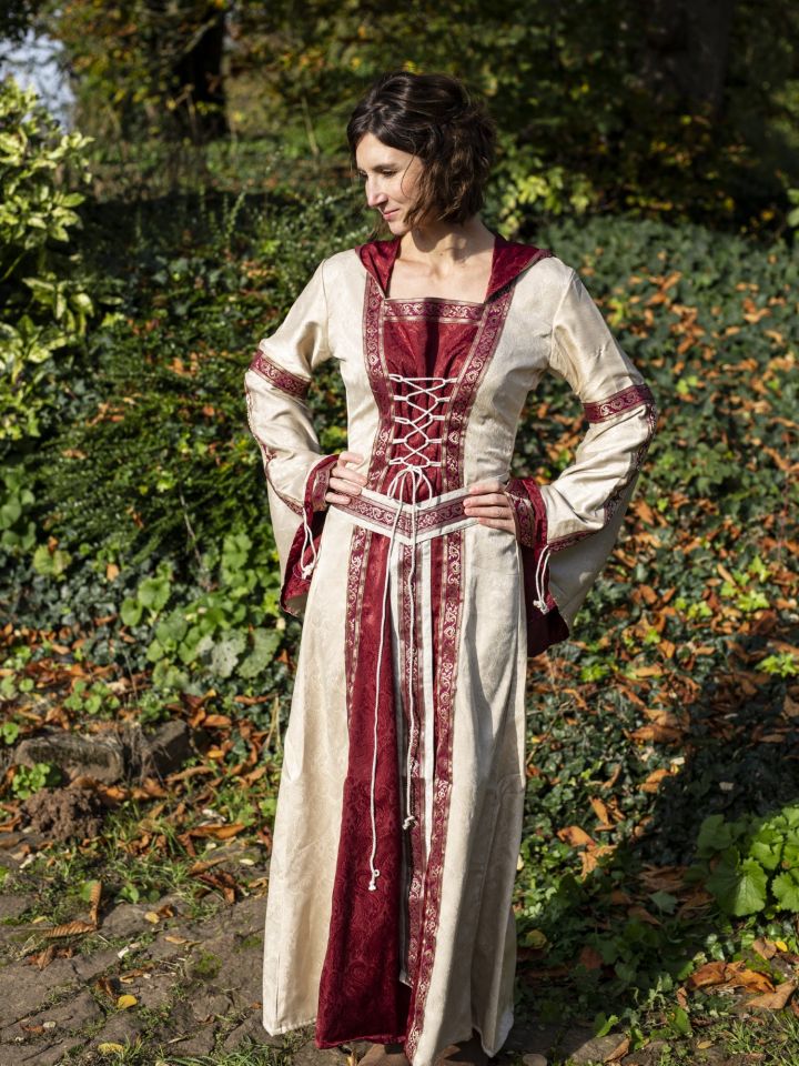 Edles Kapuzenkleid mit Gürtel bordeaux-natur 5