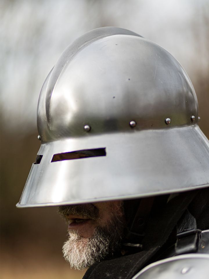 Helm Francis 5