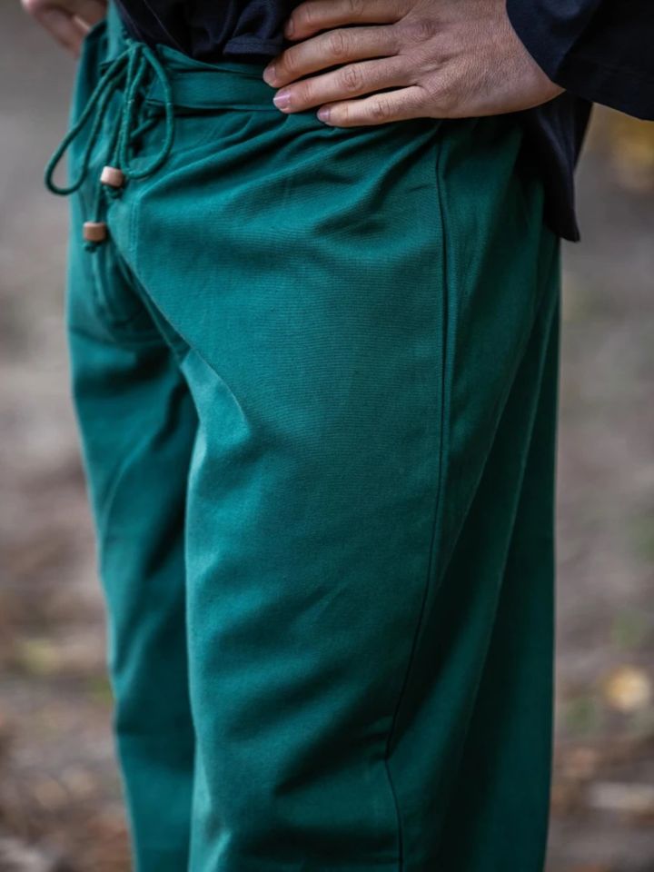 Bundhose tannengrün M 5