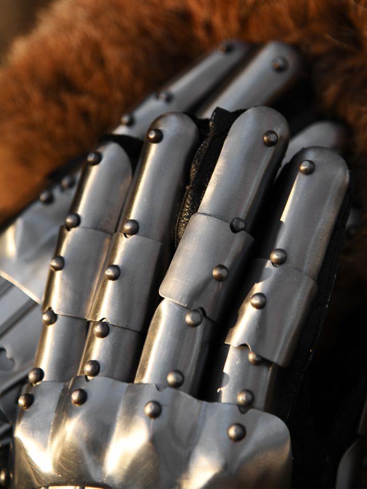 Gotische Panzerhandschuhe 7