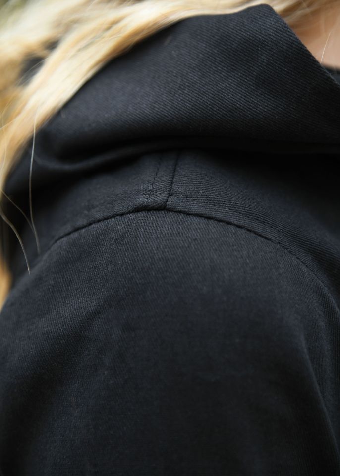 Mittelalterkleid Isra mit Kapuze schwarz XXL 9