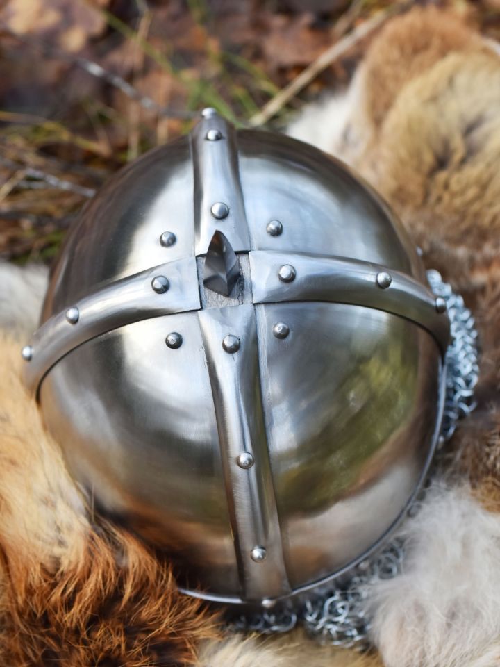 Wikinger Brillenhelm mit Kettenbrünne 9